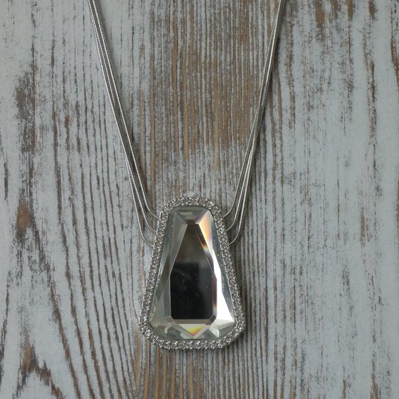 Lia Sophia - Silver Cut Crystal Necklace - Picture 3 of 3